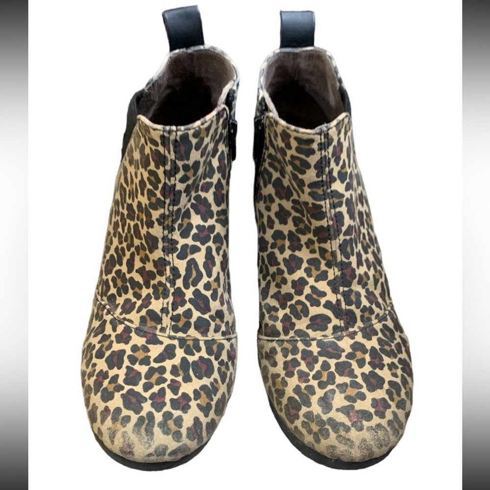 Little girls TOMS Kelsey animal print boots